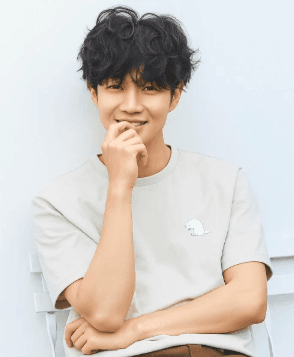 Curly Hair — Korean men's hairstyle