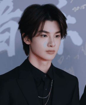 Flow Cut — Korean men's hairstyle