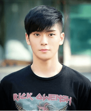 Side Swept Fringe — Korean men's hairstyle