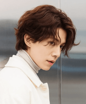 Surfer Cut — Korean men's hairstyle