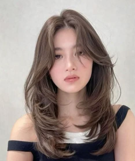 Long Layered Korean Hair — Korean women's hairstyle