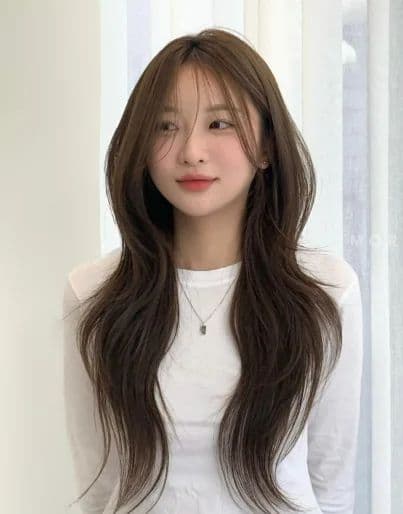 Long Layers with Curtain Bangs — Korean women's hairstyle